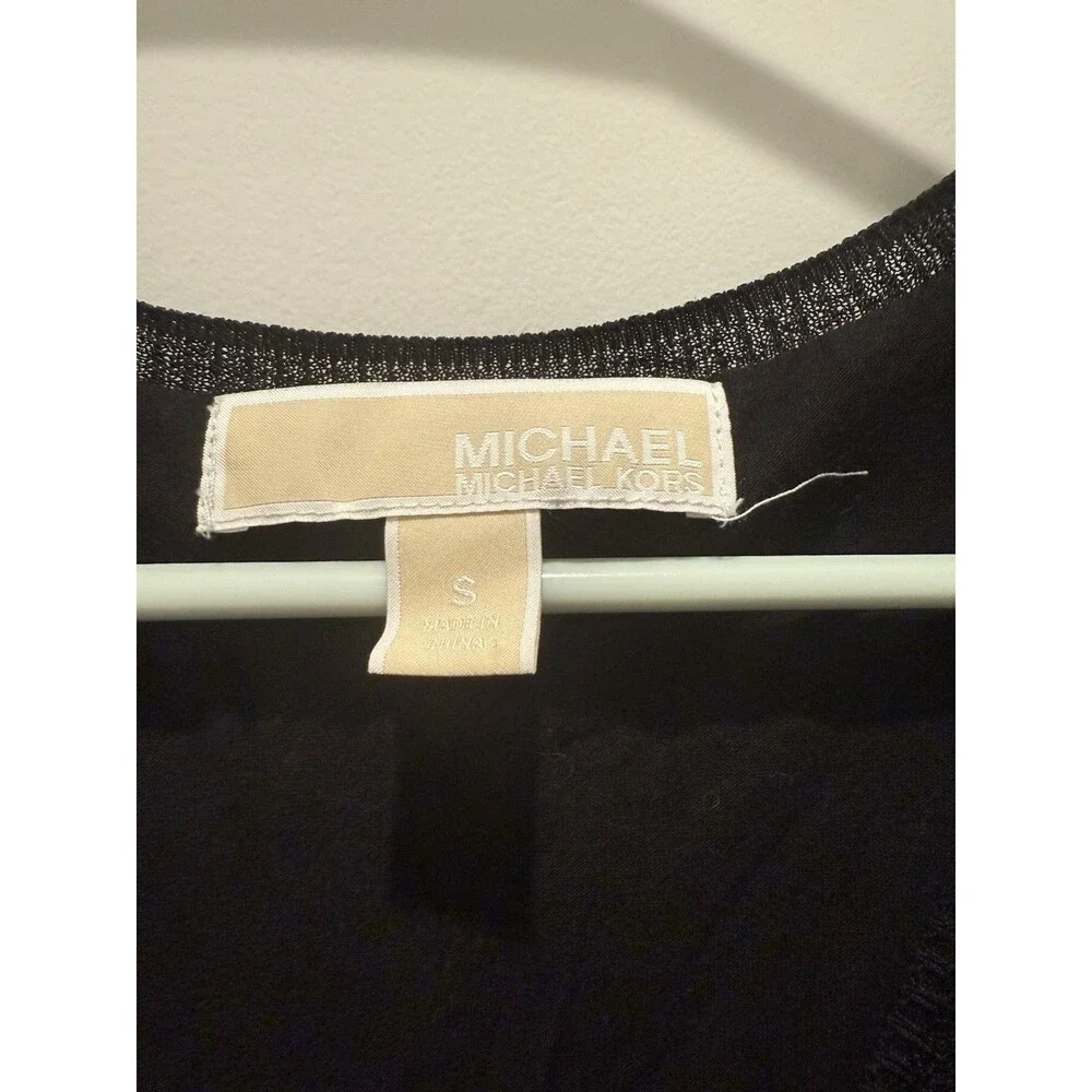 Women’s Michael Kors Black Blouse Top Sleeveless Dressy V Neck Small Lined